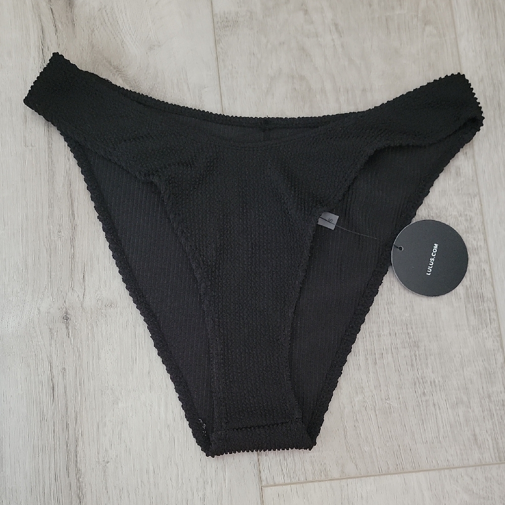 Lulu's Black Textured Swim Bottom